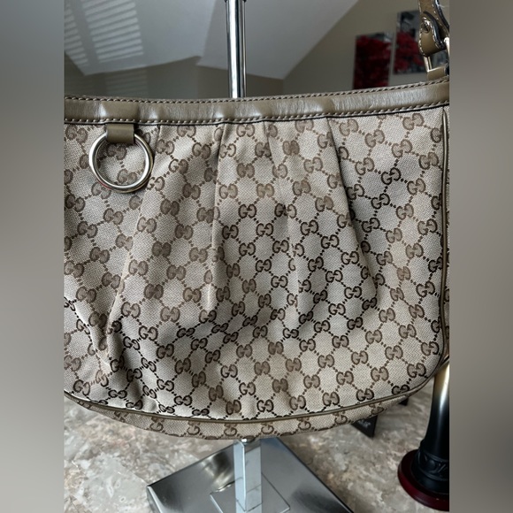 Gucci monogram crossbody - Picture 5 of 13